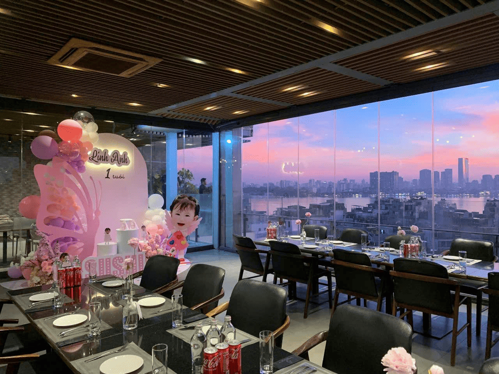 Tại 6 Degrees, bạn kh&ocirc;ng chỉ thưởng thức c&agrave; ph&ecirc; ngon m&agrave; c&ograve;n c&oacute; trải nghiệm ẩm thực độc đ&aacute;o (Nguồn: 6 Degrees 189 Nghi T&agrave;m)